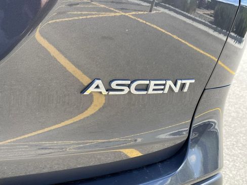 Used 2025 Subaru Ascent Premium AWD/4WD image 8