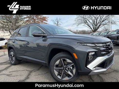 New 2026 Hyundai Tucson SEL image 1