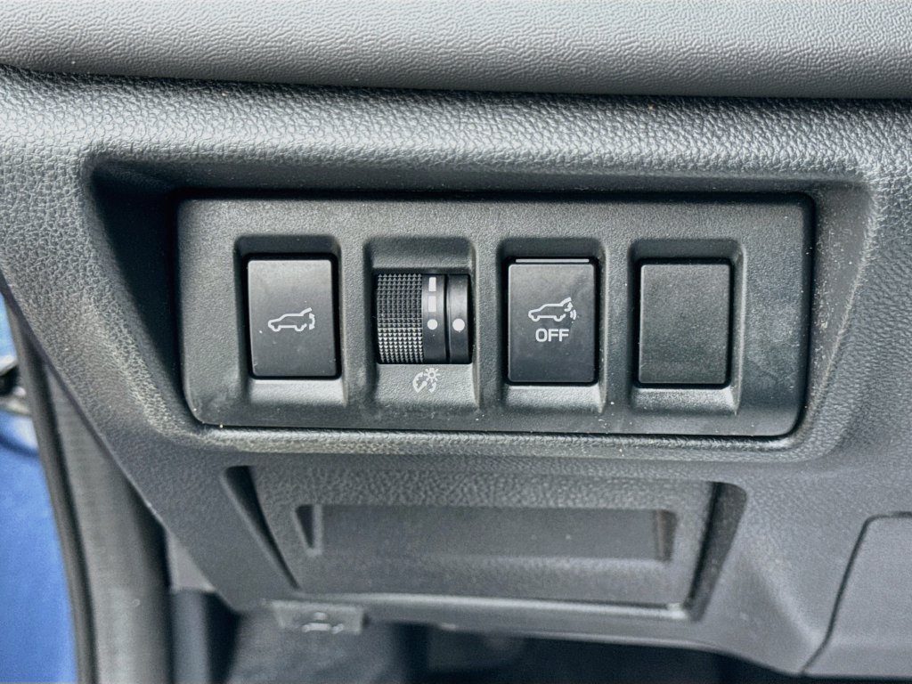 Used 2022 Subaru Outback Limited AWD/4WD image 10