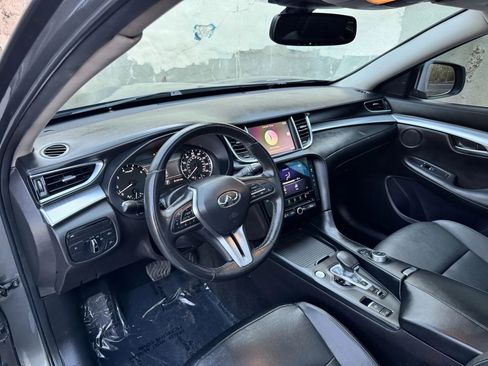 Used 2019 INFINITI QX50 Luxe FWD image 15
