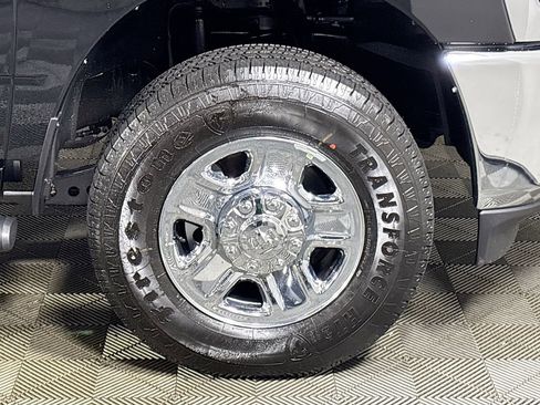 New 2026 RAM 3500 Tradesman AWD/4WD image 23