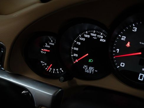 Used 2017 Porsche 911 Targa 4S image 24