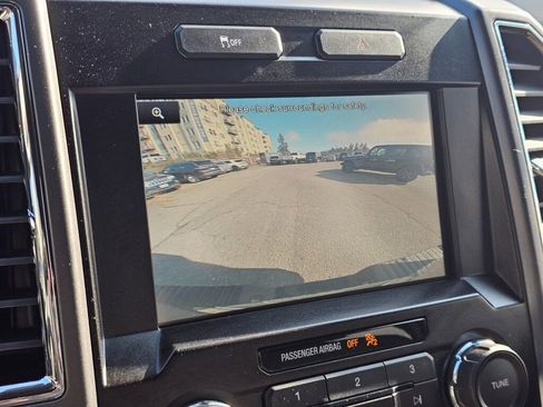 Used 2015 Ford F150 XLT w/ Equipment Group 302A Luxury image 21