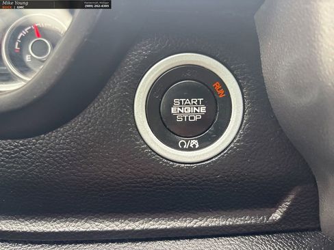 Used 2019 RAM 1500 Big Horn AWD/4WD image 22
