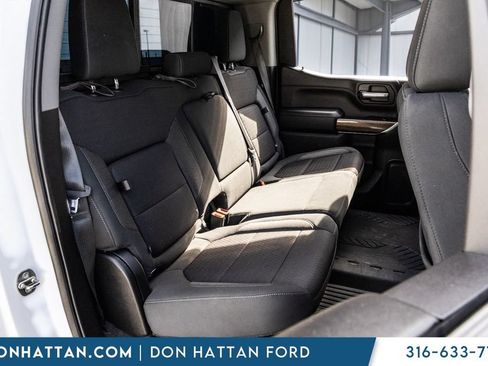 Used 2020 Chevrolet Silverado 1500 LT Trail Boss AWD/4WD image 18