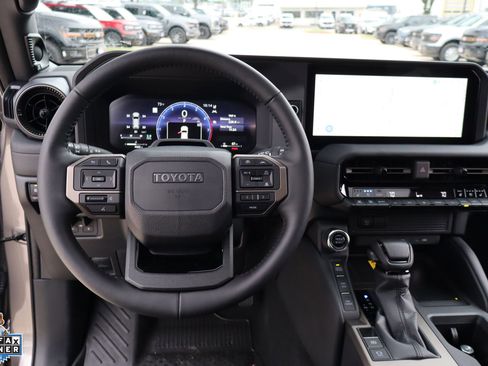 Used 2026 Toyota Land Cruiser w/ Premium Package AWD/4WD image 19