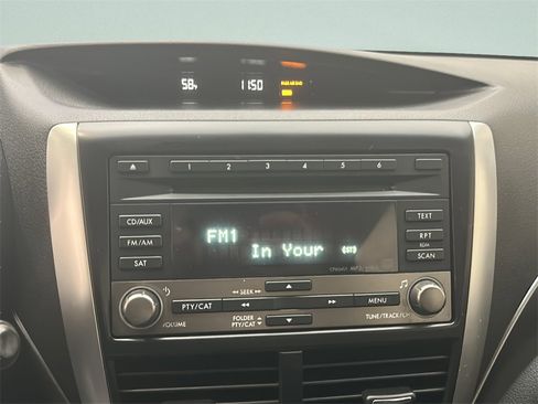 Used 2011 Subaru Forester 2.5X w/ Alloy Wheel Value Pkg image 20