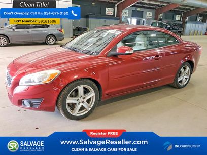 Used 2011 Volvo C70 T5 w/ Multimedia Pkg