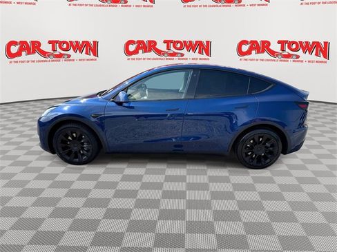 Used 2020 Tesla Model Y Long Range image 5