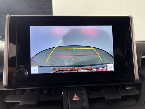 Certified 2025 Toyota RAV4 LE AWD/4WD image 21