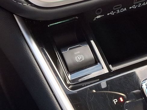 Used 2023 Subaru Legacy Touring XT image 24