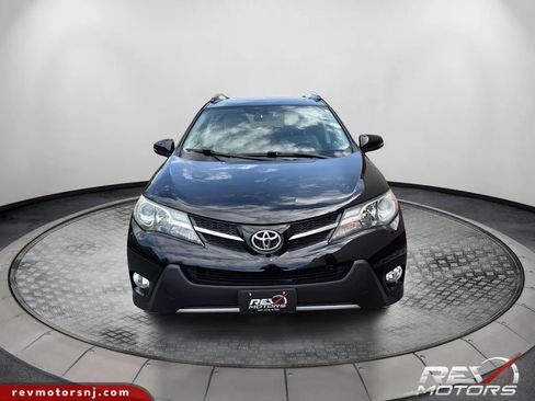 Used 2013 Toyota RAV4 XLE AWD/4WD image 8