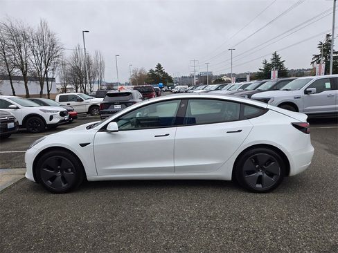 Used 2021 Tesla Model 3 Long Range image 8