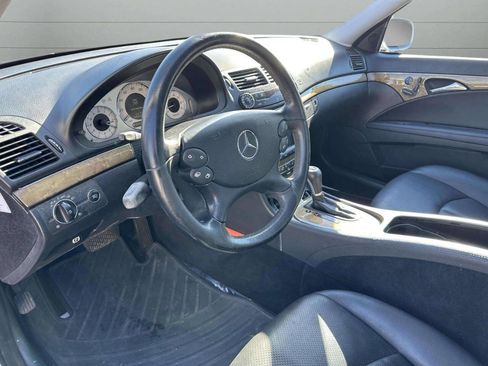 Used 2007 Mercedes-Benz E 350 4MATIC Sedan w/ Premium Pkg 1 image 11