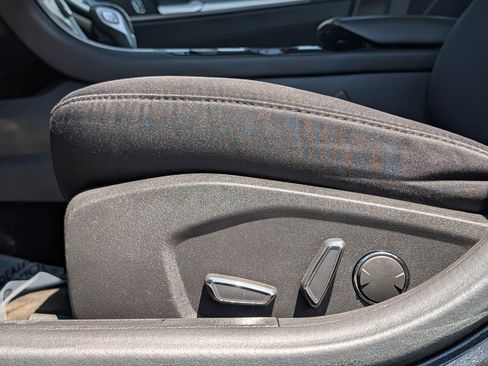 Used 2015 Ford Fusion SE FWD image 21