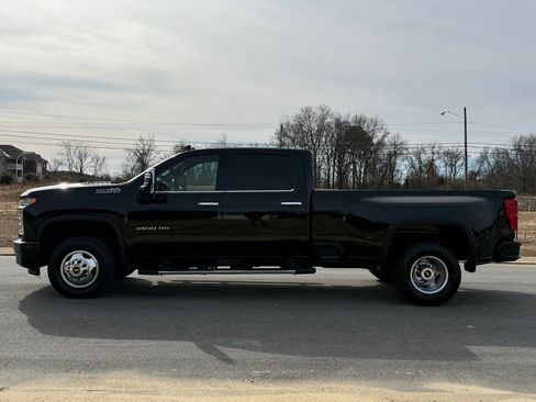 Used 2021 Chevrolet Silverado 3500 High Country image 6