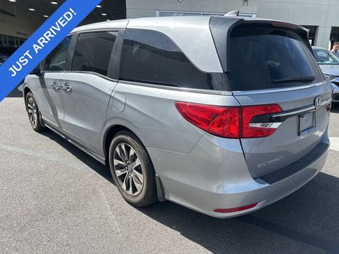 Used 2023 Honda Odyssey EX-L image 4