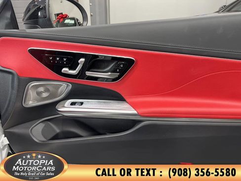 Used 2024 Mercedes-Benz CLE 450 4MATIC Cabriolet image 14