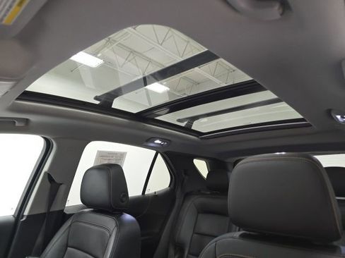 Certified 2018 Chevrolet Equinox Premier image 20