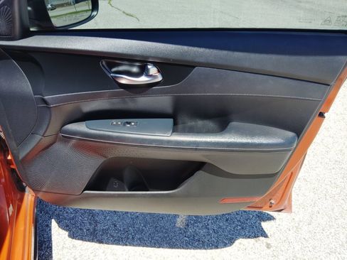 Used 2021 Kia Forte GT-Line FWD image 30