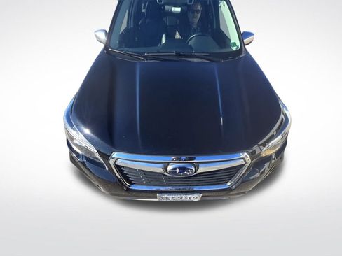 Used 2020 Subaru Forester Touring image 8