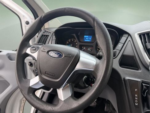 Used 2015 Ford Transit 350 XLT image 17