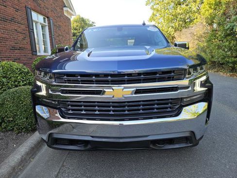 Used 2021 Chevrolet Silverado 1500 LT w/ Bed Protection Package image 8