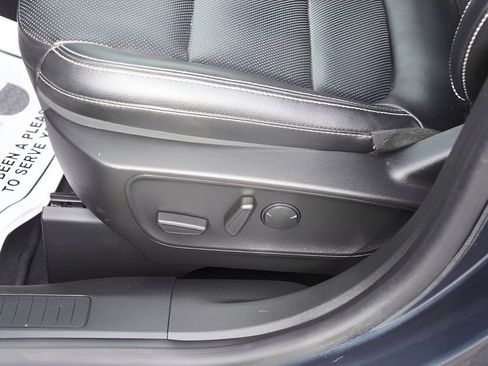 Used 2022 Ford Escape SEL w/ Technology Package image 18