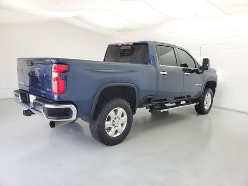 Used 2021 Chevrolet Silverado 2500 LTZ w/ LTZ Premium Package AWD/4WD image 5