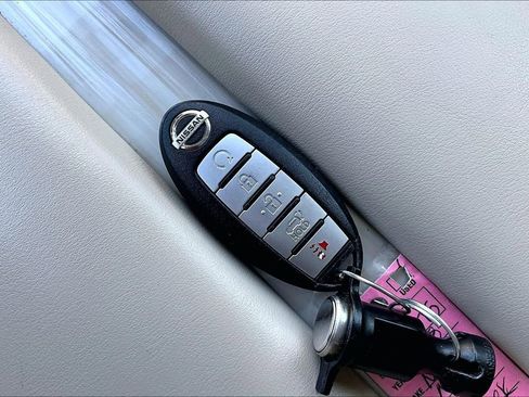 Used 2018 Nissan Murano SL w/ Cargo Package image 13