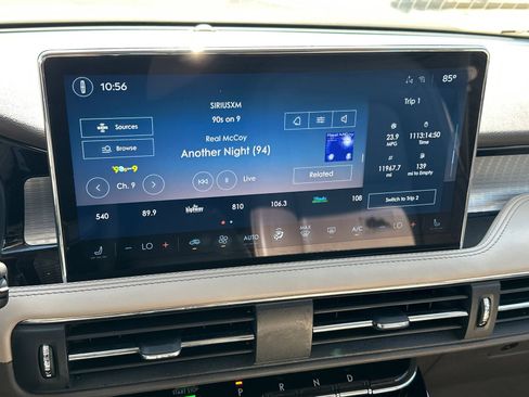 Used 2023 Lincoln Corsair FWD image 29