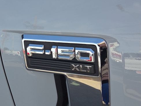 Used 2024 Ford F150 XLT w/ Mobile Office Package image 7