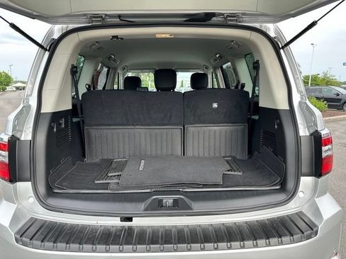 Certified 2023 Nissan Armada SV w/ Cargo Package AWD/4WD image 20