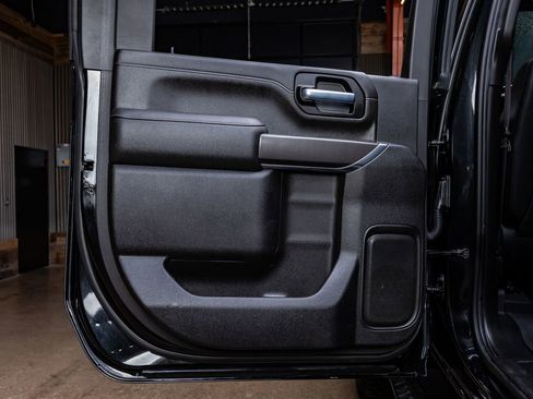 Used 2021 Chevrolet Silverado 2500 LTZ w/ Carhartt Edition image 35