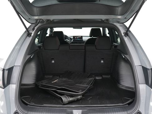 Used 2025 Honda HR-V Sport image 16