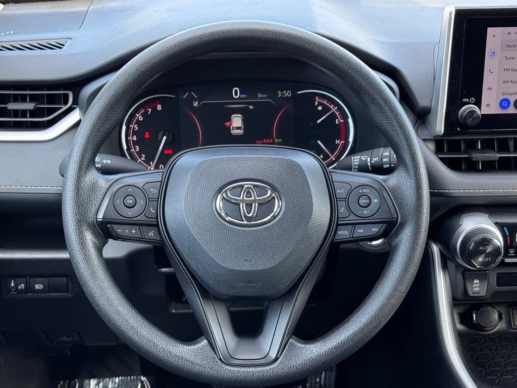 Used 2024 Toyota RAV4 XLE FWD image 8