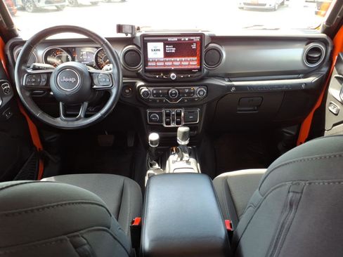 Used 2023 Jeep Wrangler Unlimited Sport AWD/4WD image 12