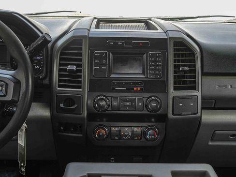 Used 2019 Ford F350 XL w/ Power Equipment Group RWD image 13