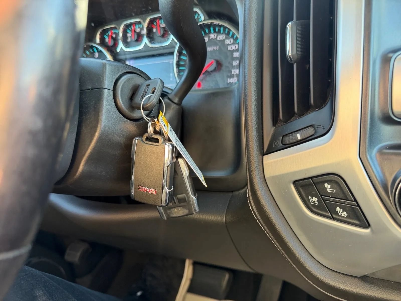 Used 2018 GMC Sierra 1500 SLT w/ Enhanced Driver Alert Package RWD image 20