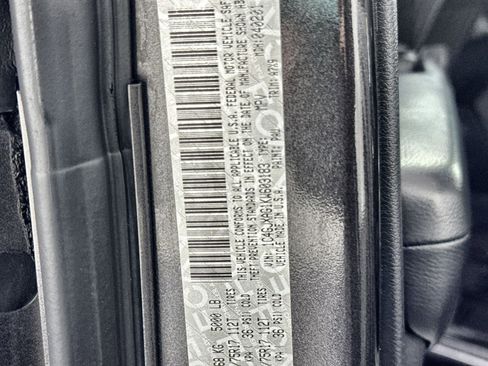 Used 2019 Jeep Wrangler Sport image 27