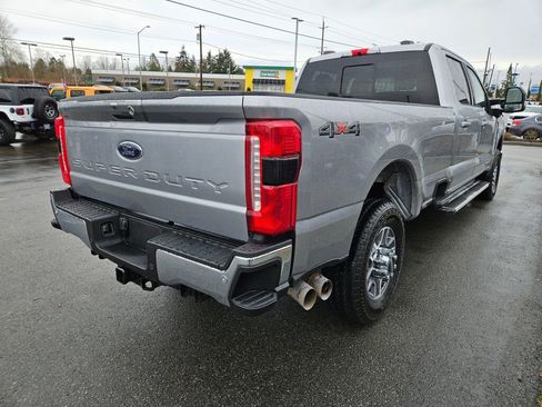Used 2024 Ford F350 Lariat image 5
