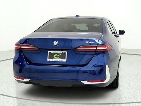 Used 2026 BMW 530i RWD image 7
