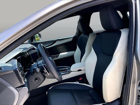 Used 2023 Lexus NX 350 AWD image 8