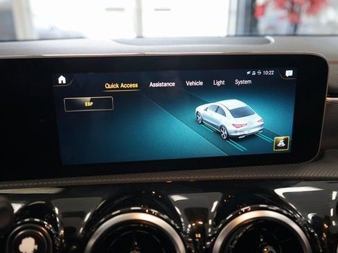 Used 2020 Mercedes-Benz CLA 250 CLA 250 image 40