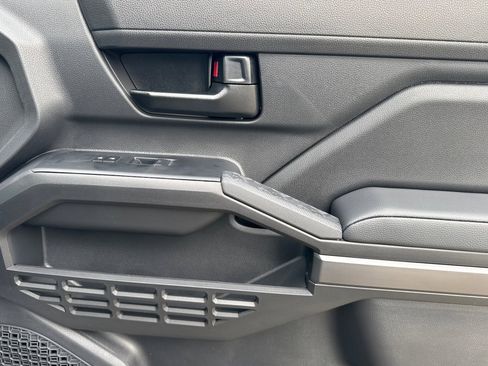 New 2025 Toyota Tacoma SR5 image 19