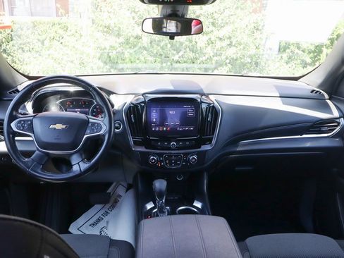Used 2022 Chevrolet Traverse LT image 26