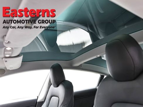 Used 2019 Tesla Model 3 Long Range image 29