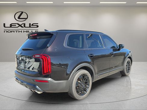 Used 2021 Kia Telluride EX w/ EX Premium Package AWD/4WD image 6