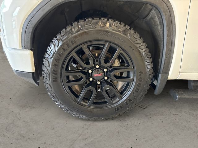 Used 2024 GMC Sierra 1500 Elevation w/ X31 Off-Road Package AWD/4WD image 15