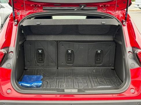 New 2026 Chevrolet Trax RS w/ Sunroof Package FWD image 21